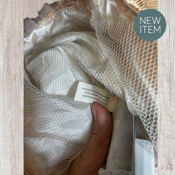 25” Victorian Porcelain Doll w/ Stand – Ivory & Peach Gown, Curly Hair - Picture 6 of 6